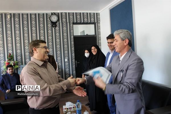 تقدیر مدیریت آموزش و پرورش دشتستان از حوزه معاونت پرورشی و تربیت بدنی