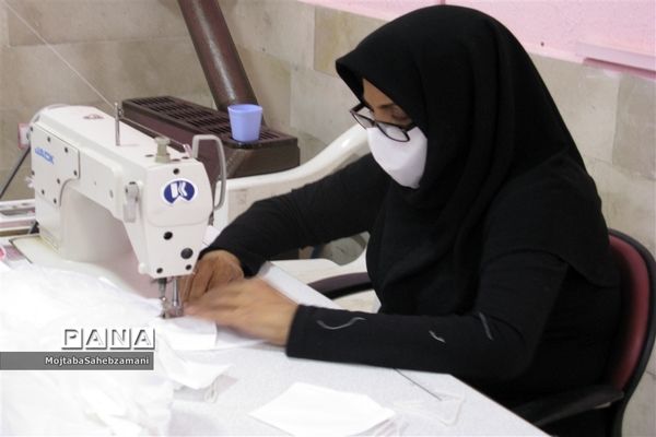 کارگاه جهادی تولید ماسک در شهرستان کاشمر