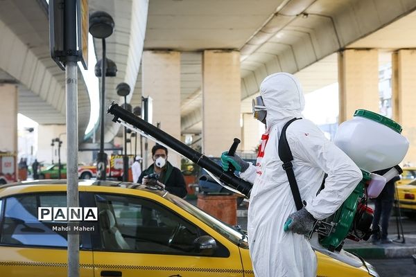 ضد عفونی معابر شهری تهران جهت پیشگیری از ویروس کرونا