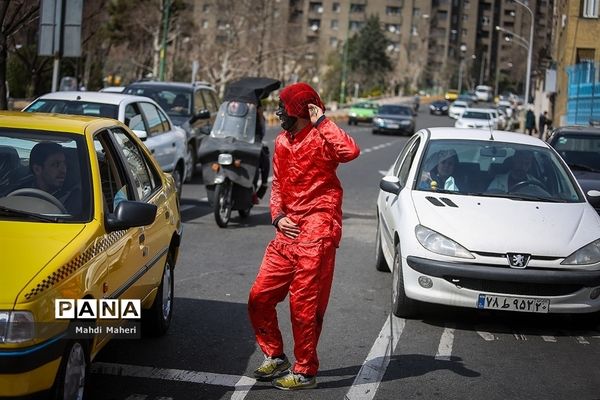 حاجی فیروزها خانه‌نشین نشده‌اند