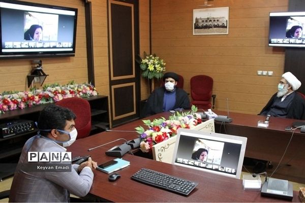 ویدئو کنفرانس بررسی وضعیت بیمارستان استان بوشهر در مبارزه با ویروس کرونا