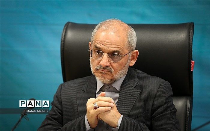 بعداز تعطیلات رسمی، دانش‌آموزان با استفاده از شبکه«شاد» وارد کلاس‌های درس خود می‌شوند