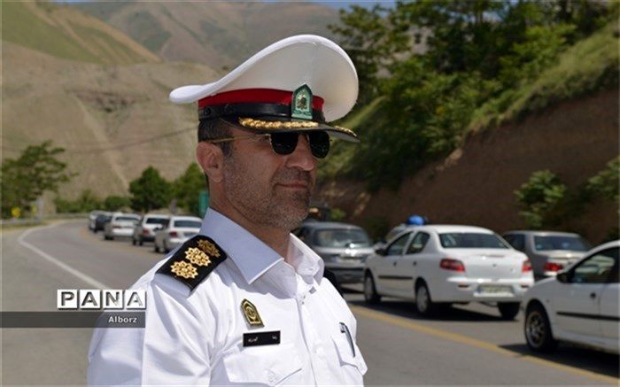 کاهش چشمگیر تردد خودرو ها در ورودی های استان فارس