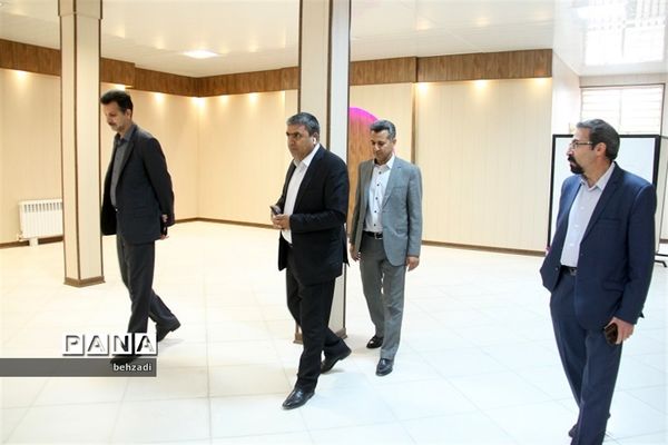 بازدید مدیرکل  آموزش و پرورش استان کرمان از پروژه های عمرانی آموزش و پرورش