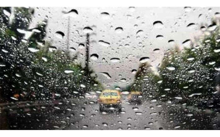 بارش باران در محورهای چهار استان