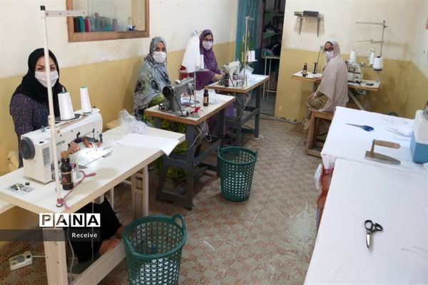 تولید ماسک و محلول ضدعفونی در مدارس فارس