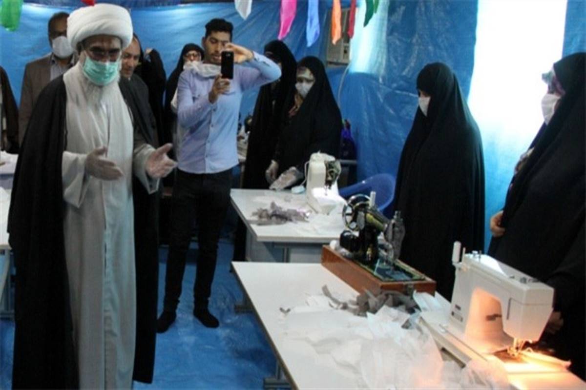 بازدید نماینده ولی فقیه در استان و امام جمعه بوشهر از کارگاه‌های مردمی تولید اقلام بهداشتی
