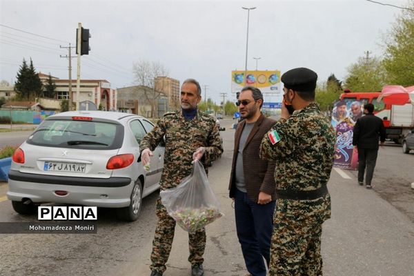 پخش شکلات جشن نیمه شعبان در فریدونکنار