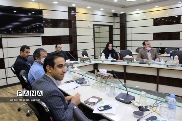 جلسه کار گروه شبکه اجتماعی دانش‌آموزی (شاد)آموزش و پرورش استان بوشهر