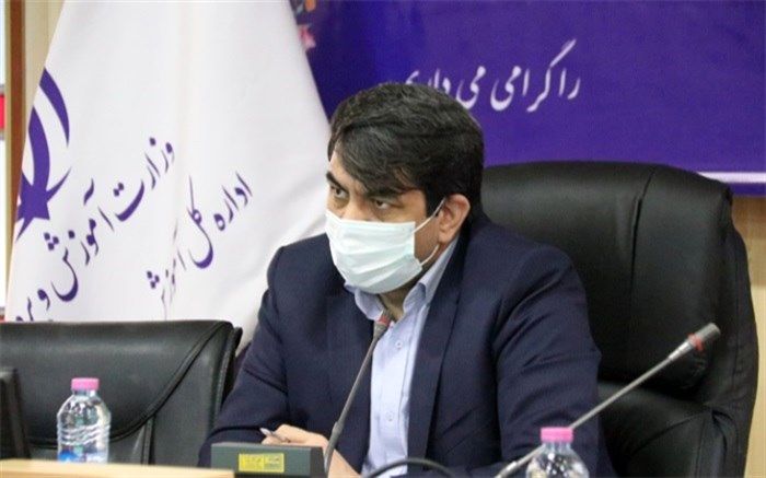 استاندار یزد: تلاش معلمان یزدی در تداوم آموزش دانش آموزان ستودنی است