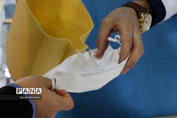 تولید ماسک در آموزشگاه ایثارگران ناحیه 4 مشهد