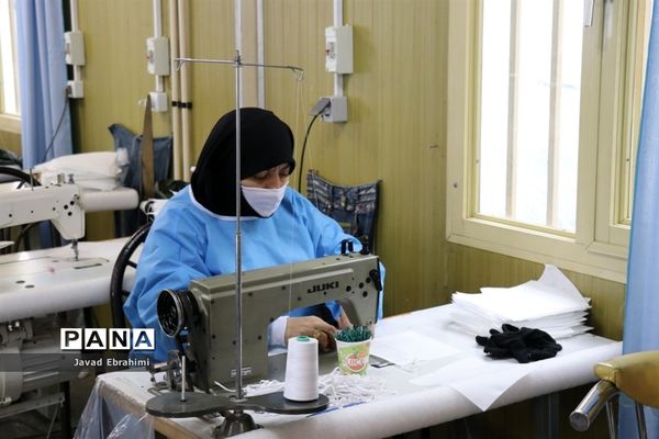 تولید ماسک در آموزشگاه ایثارگران ناحیه 4 مشهد