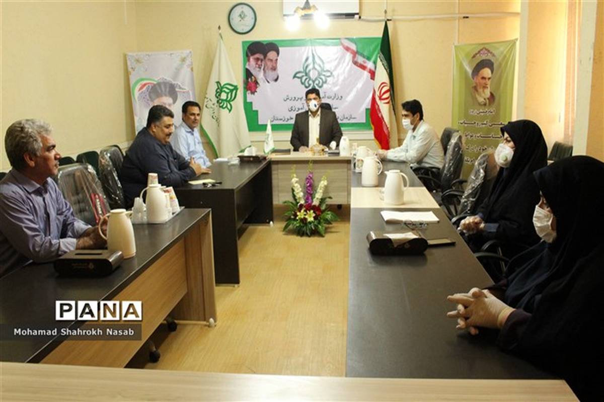 نخستین نشست شورای اداری سازمان دانش آموزی استان  در سال جدید