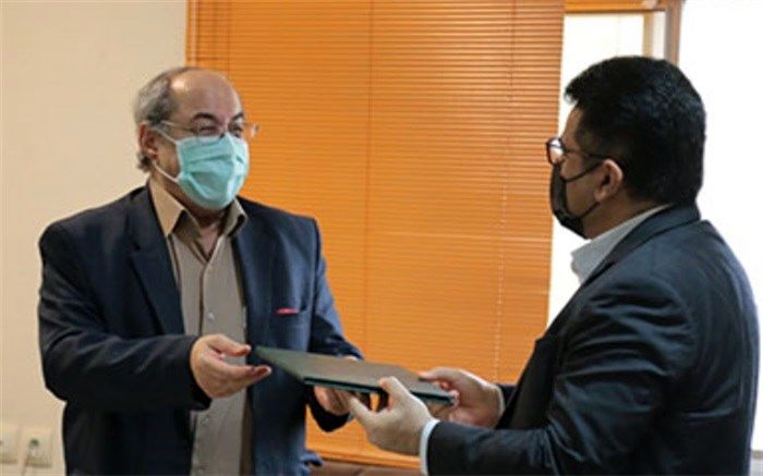 تقدیر پیشکسوت رسانه‌ای استان بوشهر از مدافعان سلامت دانشگاه علوم پزشکی