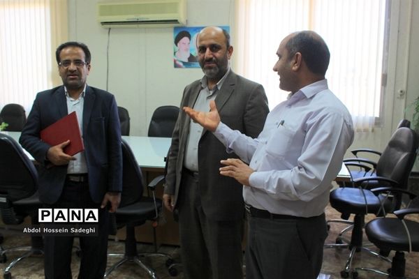 جلسه معارفه رئیس  اداره  مشاوره تربیتی و تحصیلی آموزش و پرورش استان بوشهر