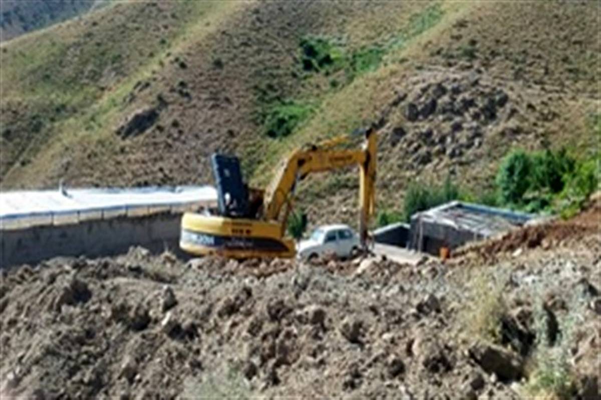 اخطار به مالکان بیل‌های مکانیکی در خصوص تخریب اراضی ملی نی‌ریز