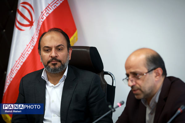 وبینار هم‌افزایی و همکاری در اجرای مطلوب غربالگری دانش‌آموزان متوسطه