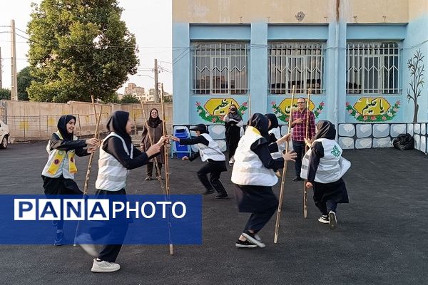 برگزاری اردوی شب مانی سازمان دانش‌آموزی استان البرز 