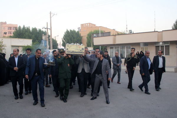 مراسم استقبال از شهید گمنام در اداره‌کل آموزش و پرورش استان بوشهر