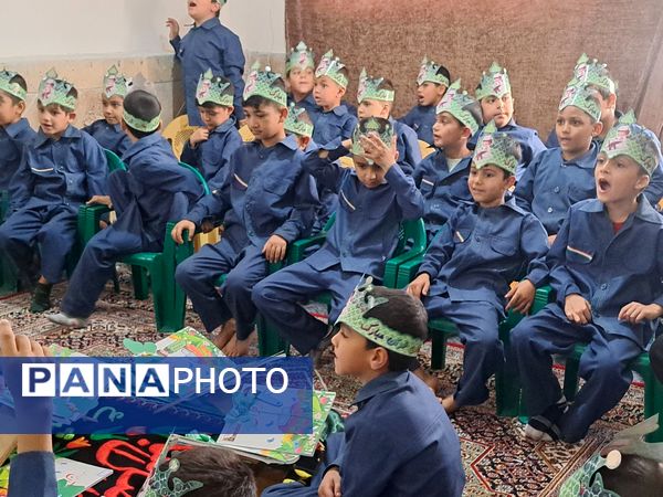 جشن قرآن در دبستان حاج محمد عجب شیر 
