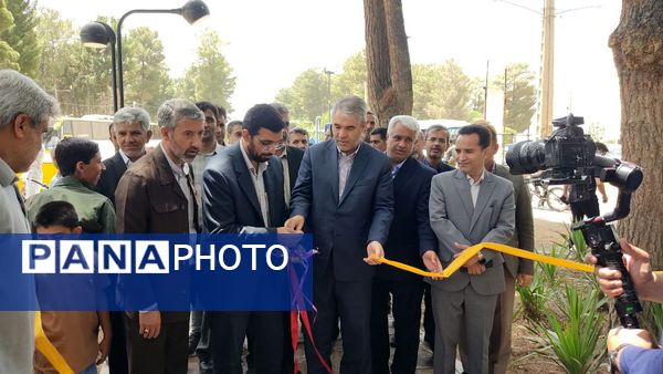 افتتاحیه نمایشگاه جشنواره بزرگ تاک پلو در شهرستان خلیل آباد 