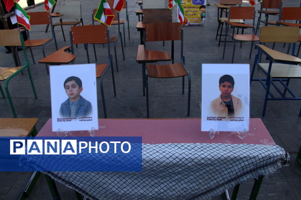 راهپیمایی ۱۳ آبان روز غلبه بر استکبار جهانی دانش‌آموزان شهر یزد