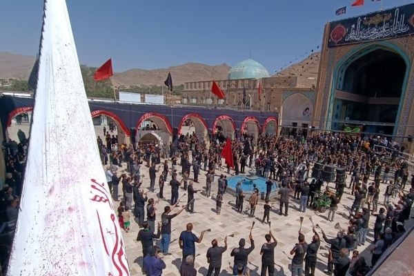 برگزاری عزاداری سالروز شهادت امام رضا(ع) در صحن آستان مقدس حضرت سلطانعلی(ع)