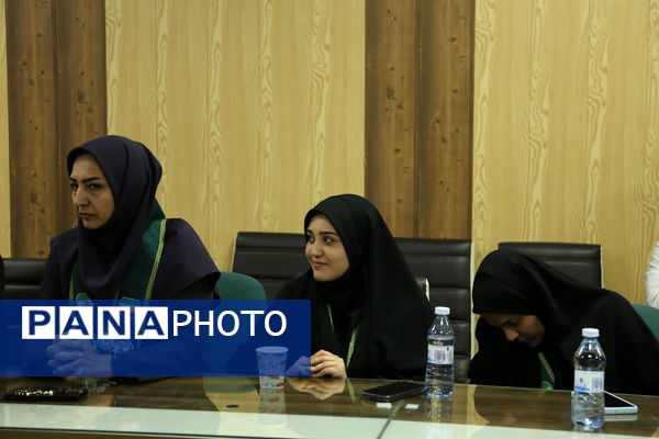 جلسه هم‌اندیشی مربیان پیشتازان استان آذربایجان شرقی