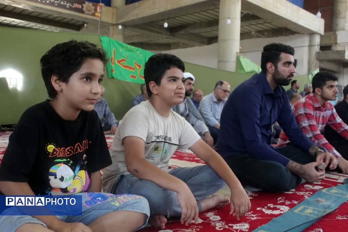 اقامه نماز جمعه در گلوگاه