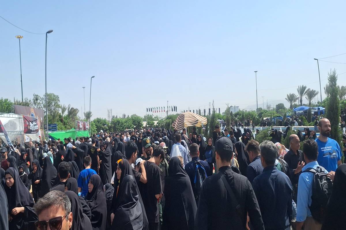آوای ایمان در حرم، نسل نو با آرمانهای امام تجدید پیمان کرد