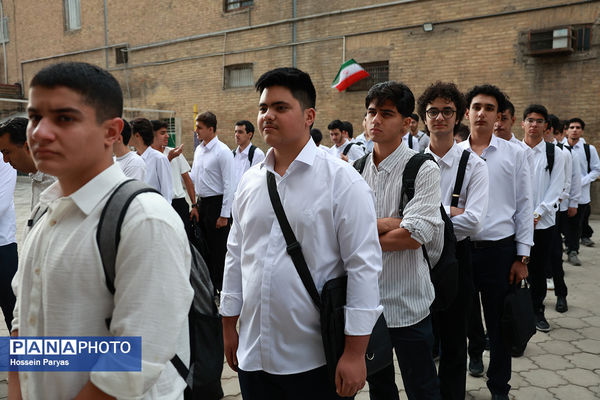 مراسم آغاز سال تحصیلی جدید در مدارس ماندگار کشور
