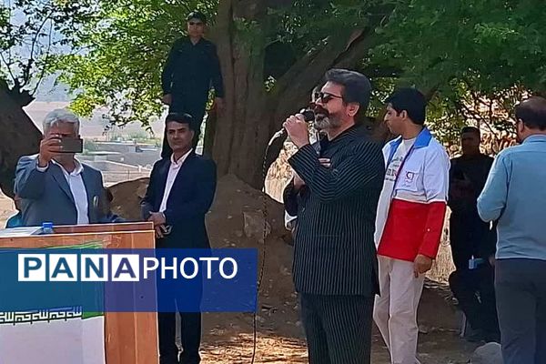 برگزاری اردوی کتابخوانی و رویداد خدمات‌رسانی در روستای سراب‌بیز باشت
