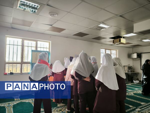 انتخابات شورای دانش آموزی در دبستان دخترانه شطیطه ۲