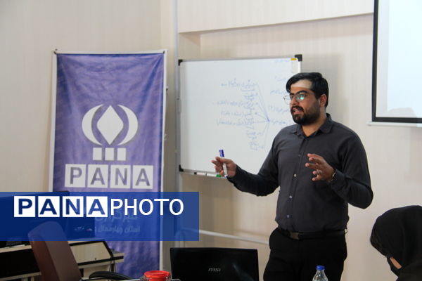 سومین جلسه آموزش خبرنگاری دانش‌آموزی پانا
