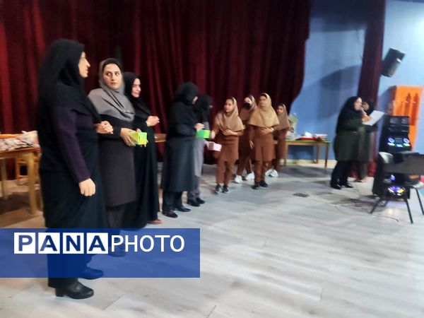 جشن دهه کرامت و روز معلم در بندر لنگه 