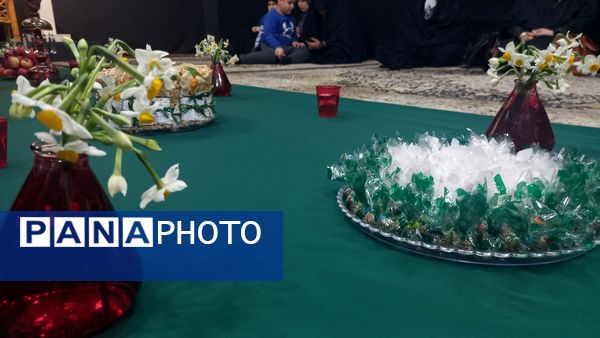 برپایی سفره‌ حضرت ام‌البنین سلام الله در شهرستان صومعه‌سرا