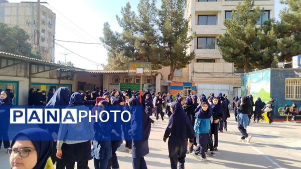 المپیاد درون مدرسه‌ای دبیرستان پیرایش یک 