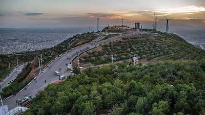 گشتی کوتاه در اردوی دانش‌آموزی دبستان صائب تبریز