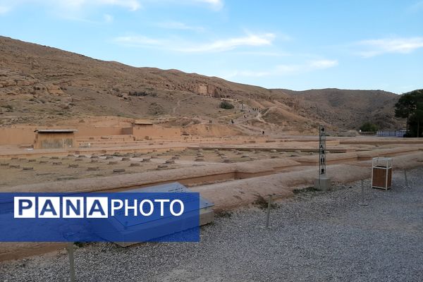 تخت جمشید نمادی از شکوه و عظمت در ایران باستان