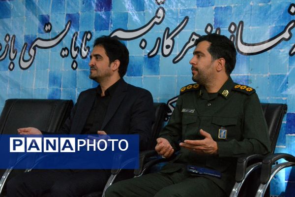 هم‌نوایی دانش‌آموزان مدرسه شهدای علم و فناوری در سوگ حضرت زهرا(س)