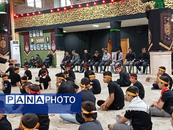 سوگواره «احلی من العسل» در حسینیه اعظم زنجان 