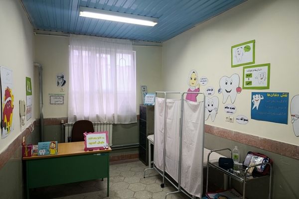 افتتاحیه اتاق بهداشت در دبستان شهید ترابی