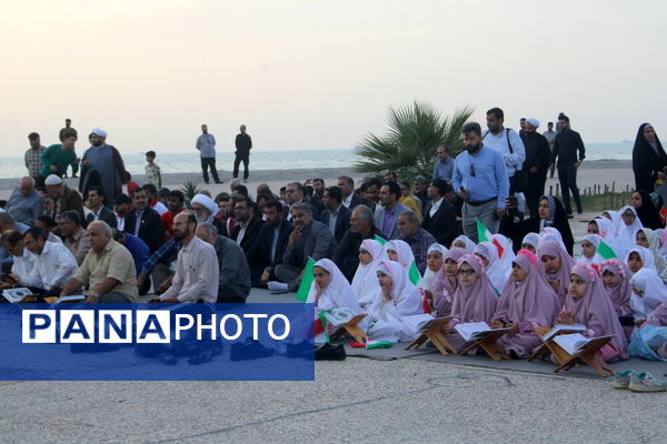 مهمانان ماه خدا اجتماع بزرگ دانش‌آموزان بوشهری 