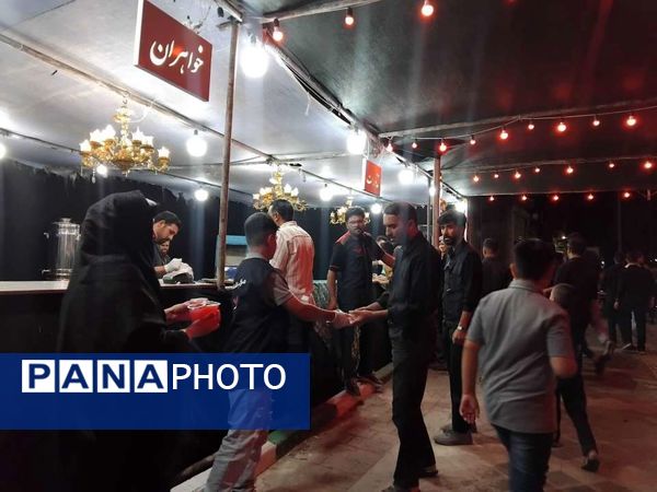برپایی موکب علمدار به مناسبت دهه اول محرم در خلیل‌آباد 