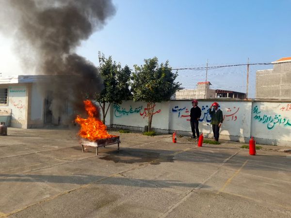 مانور زلزله و ایمنی مدارس در بندرگز