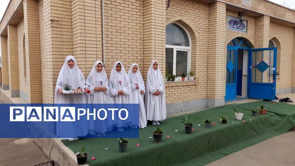 درخشش نیایش در جوکار؛ صدای ایمان از کلاس‌های درس برخاست