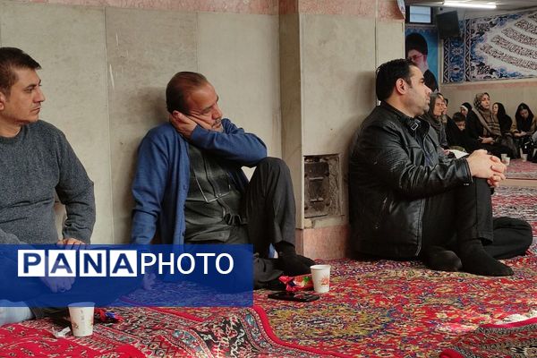 سلسله جلسات گفتمان دینی و مشاوره خانواده در هنرستان موفقیان