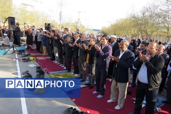 اقامه نماز عید فطر در شهرستان بجنورد 
