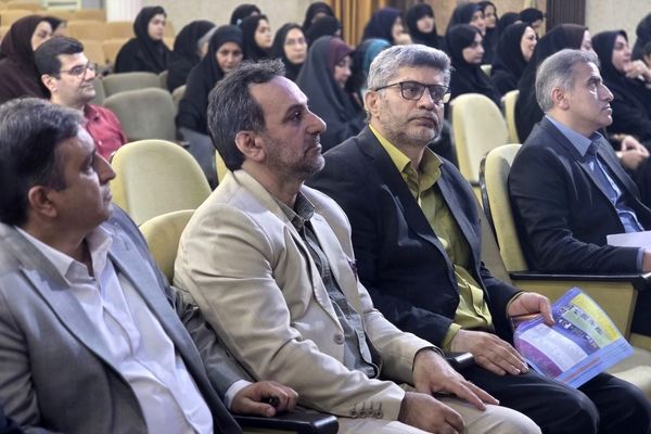 جلسه فصلی مدیران دوره دوم متوسطه قائمشهر
