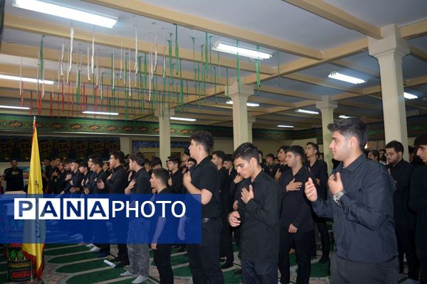 برگزاری مراسم سوگواره احلی من العسل در هنرستان مجتمع فنی تهران بهارستان ۲